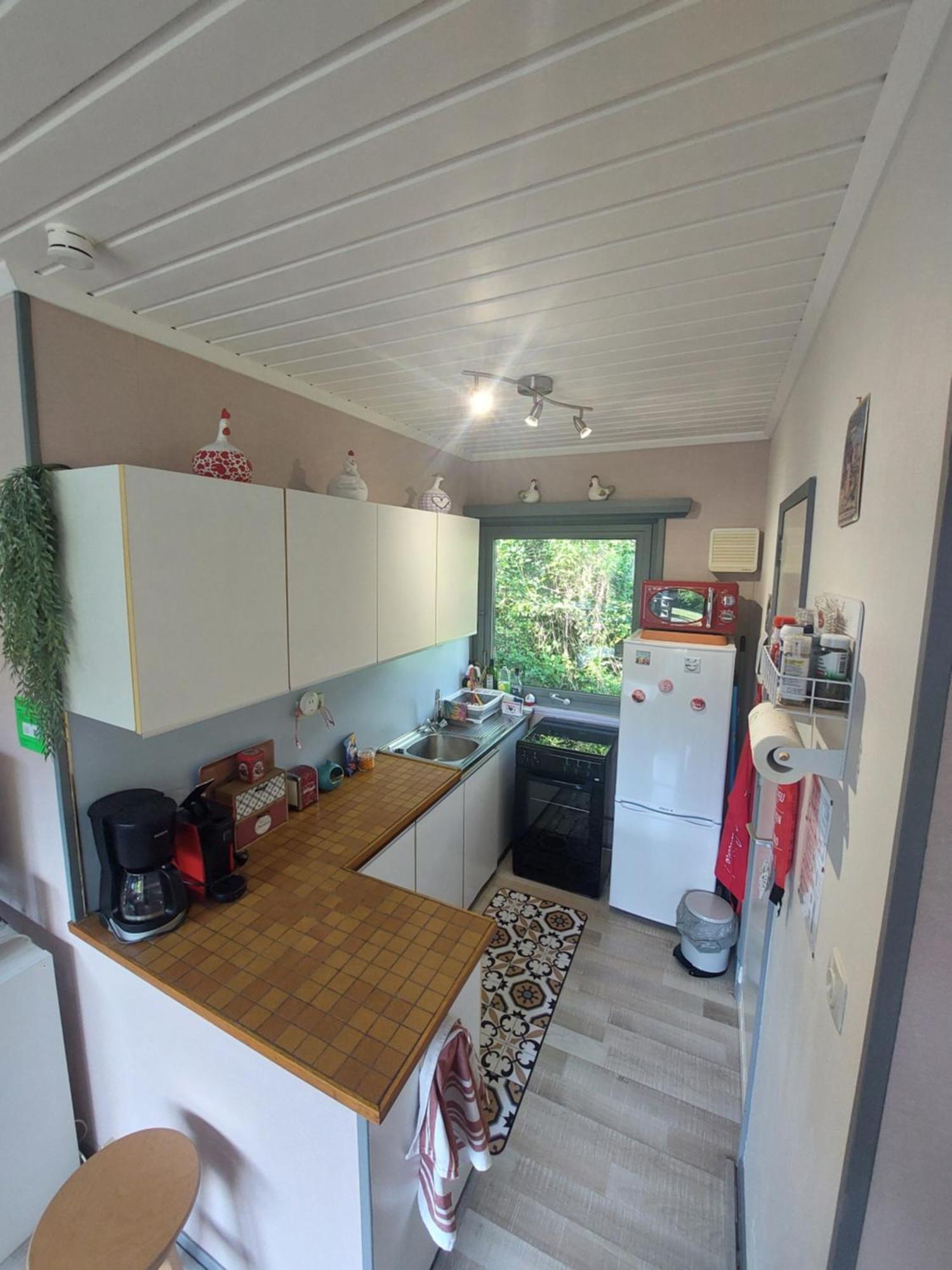 Le Petit Chalet - Bungalow Waulsort Zewnętrze zdjęcie